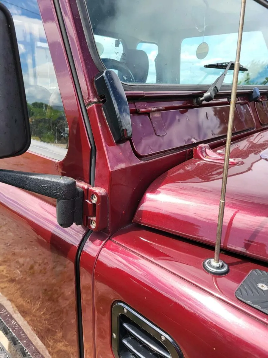 02 Defender Tested till Dec Tax sept - Image 3