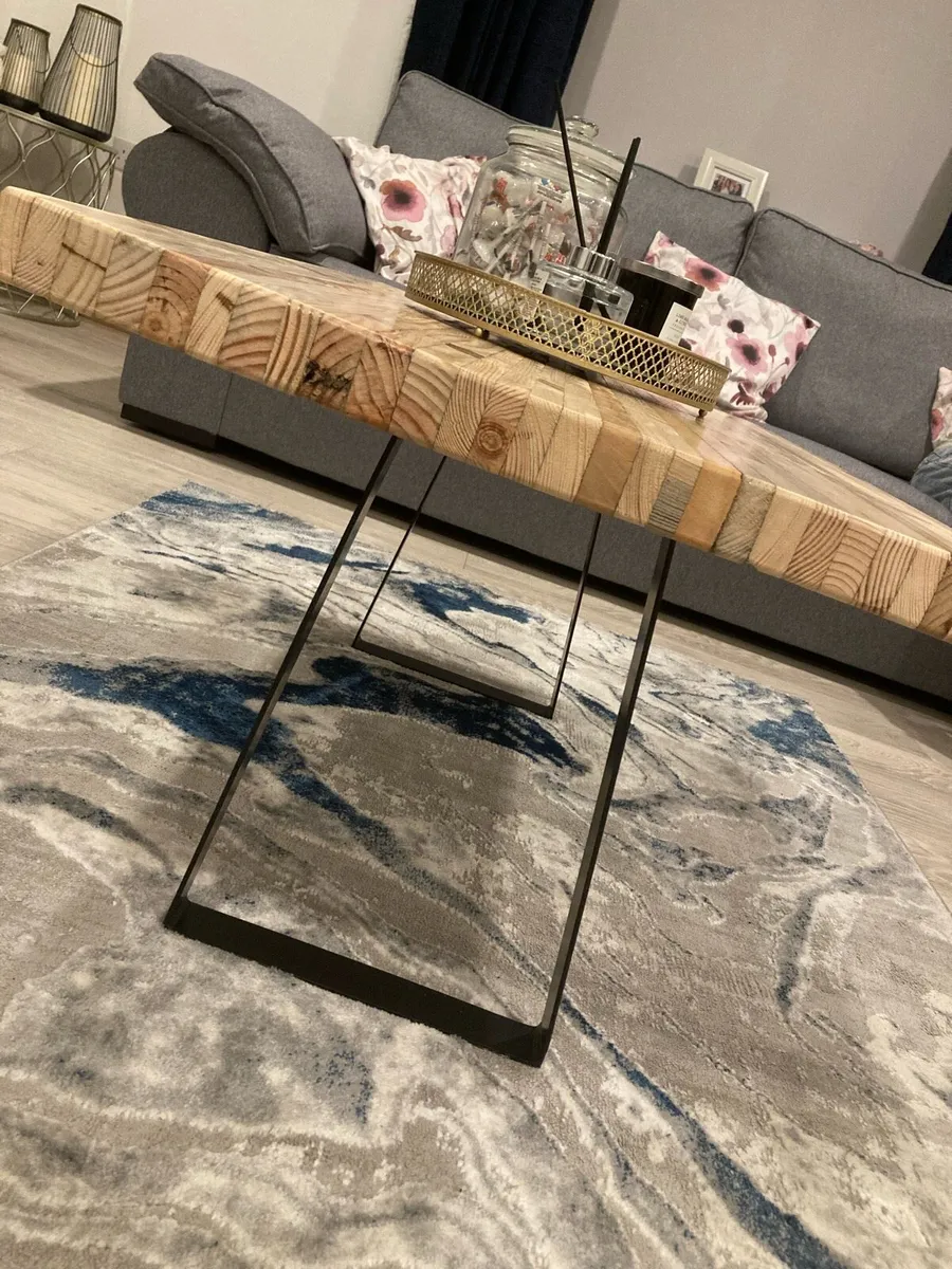Console Table - Image 3