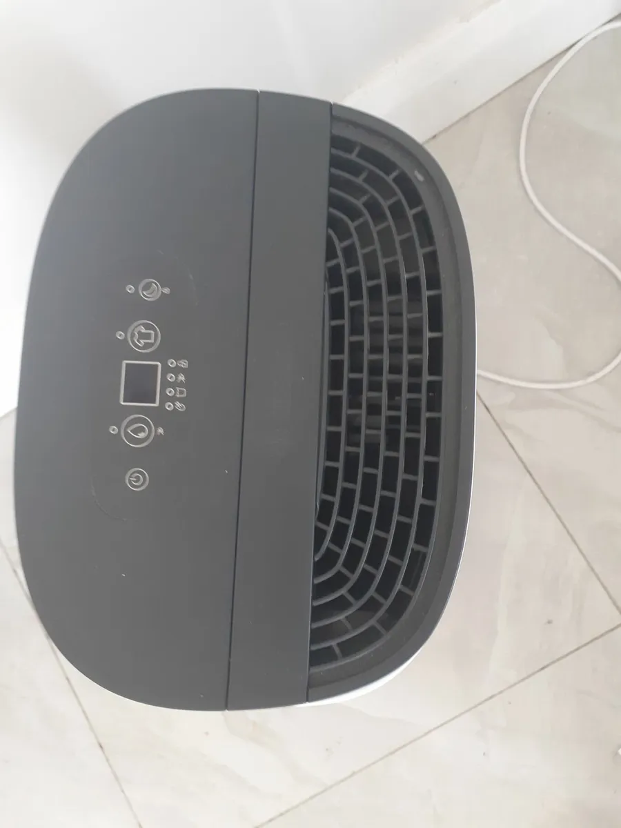 Dehumidifier and air Purifier - Image 3