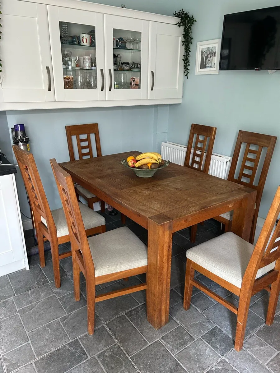 Table & 6 Chairs - Image 4