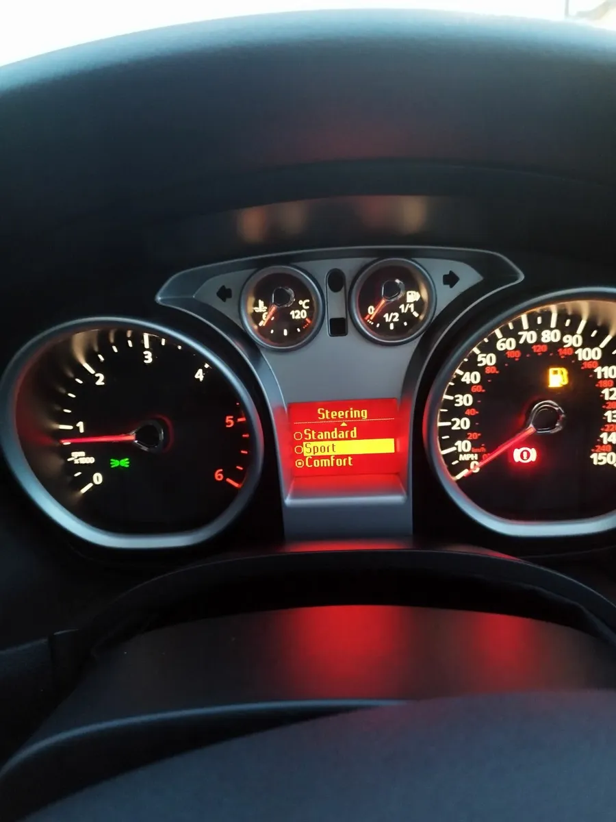 Ford Focus 2009 Today Quick - Image 2