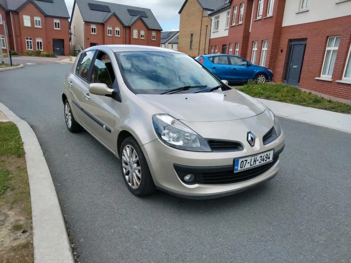 Renault Clio automatic New NCT - Image 1