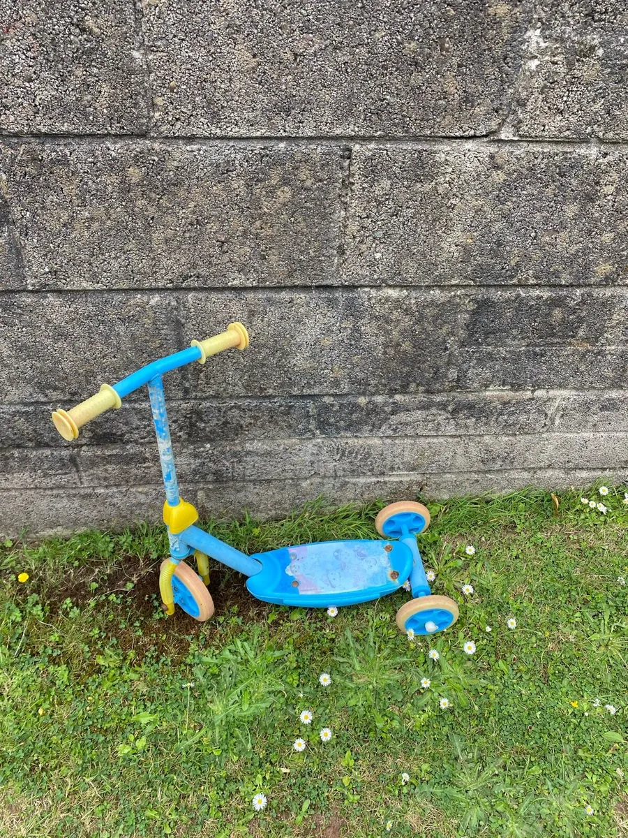 Scoters skateboard pogo stick - Image 4
