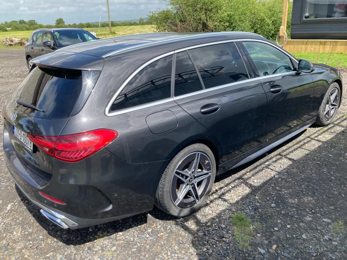Mercedes c220d - Image 2