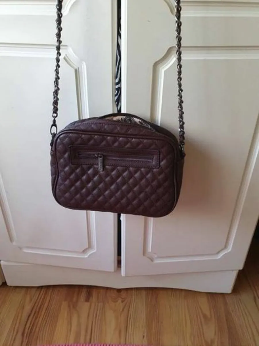 Elegance Brown Faux Leather Cross-Body Quilted Bag - Image 2
