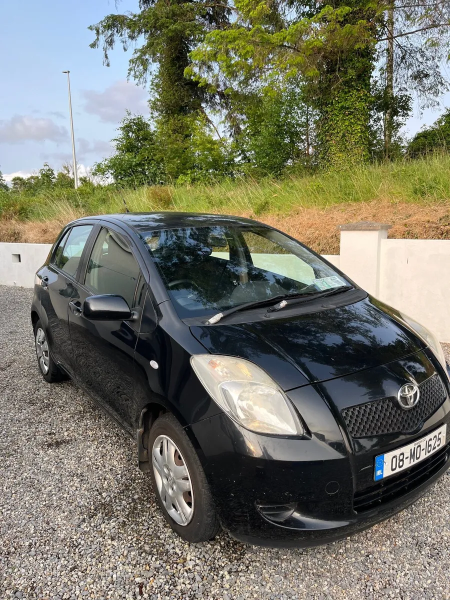 Toyota Yaris 2008 - Image 2
