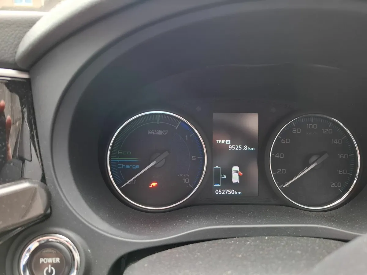 Mitsubishi Outlander 2019 - Image 2