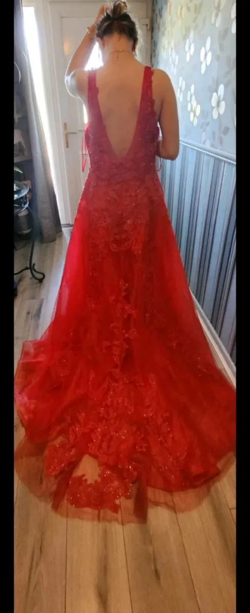 Debs dress - Image 3