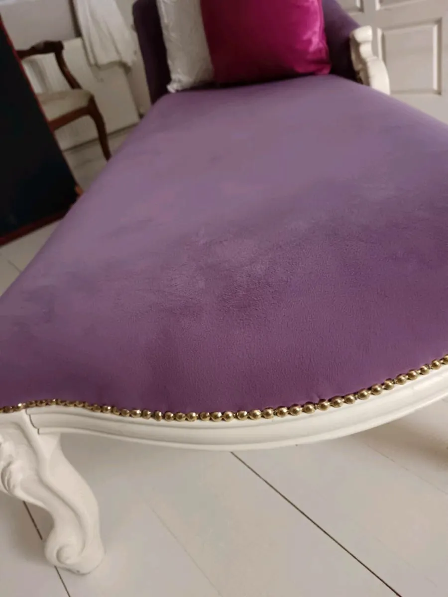Chaise sofa - Image 2