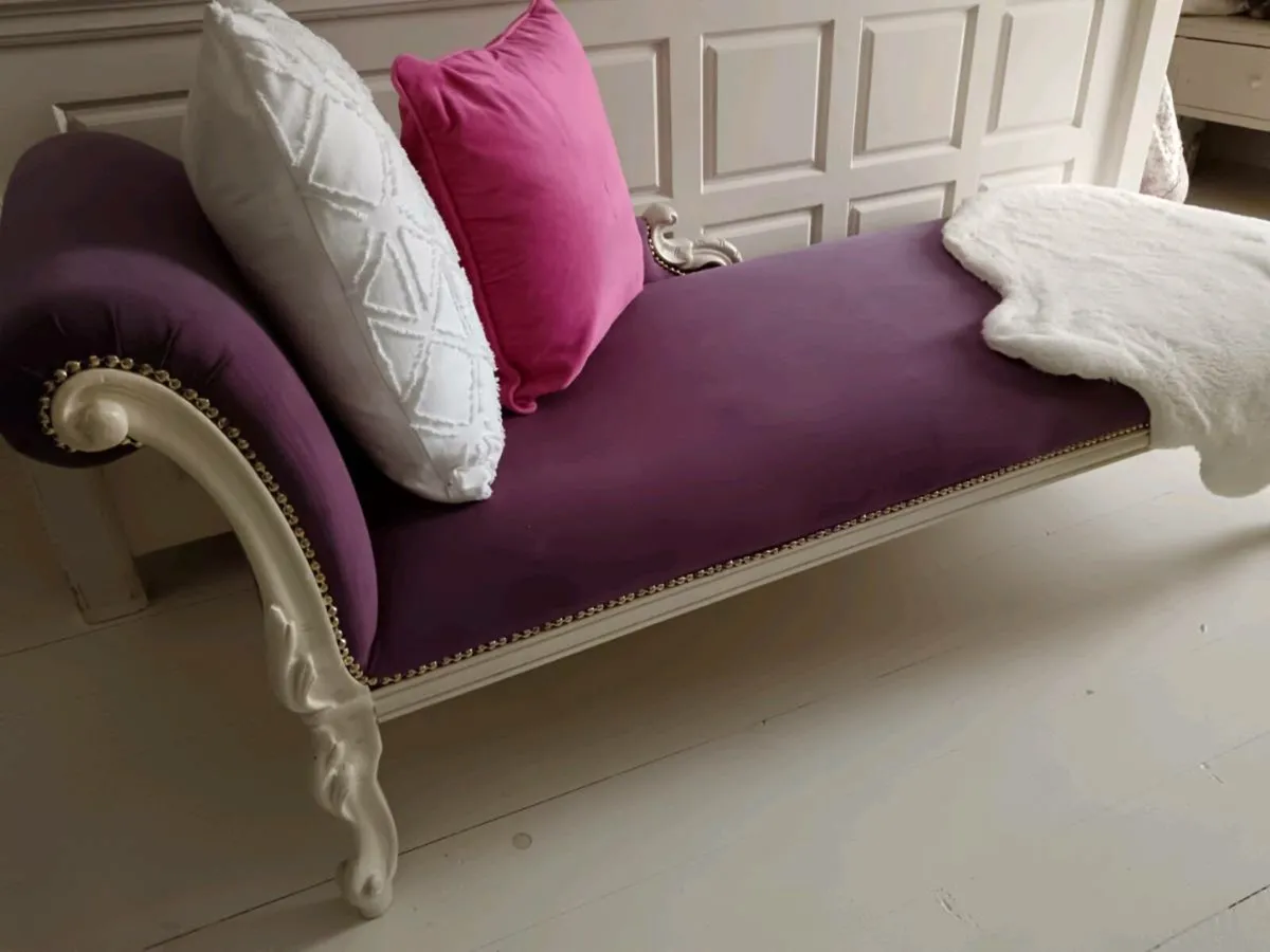 Chaise sofa - Image 4