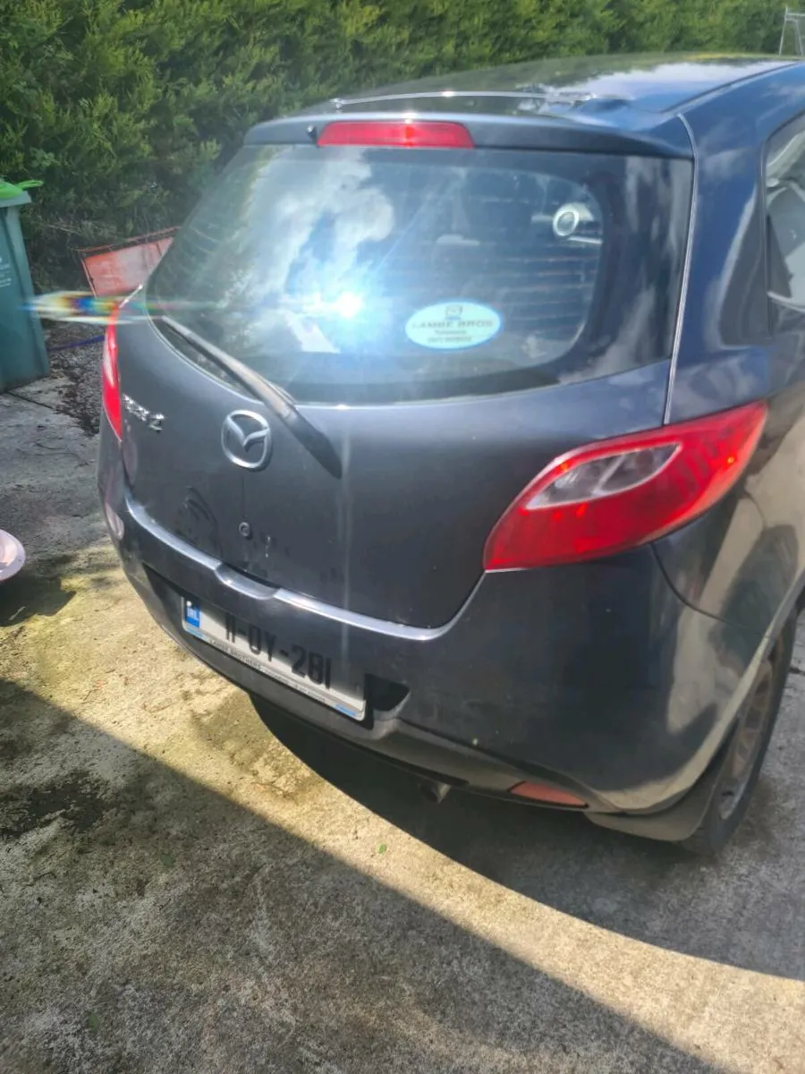 Mazda 2 2011 - Image 3