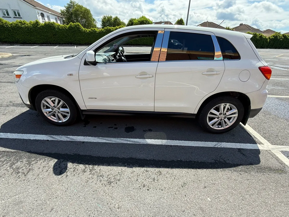 2010 MITSUBISHI ASX - Image 3