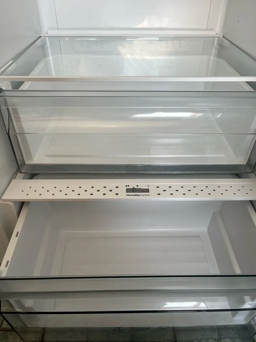 Fridge/dishwasher - Image 3