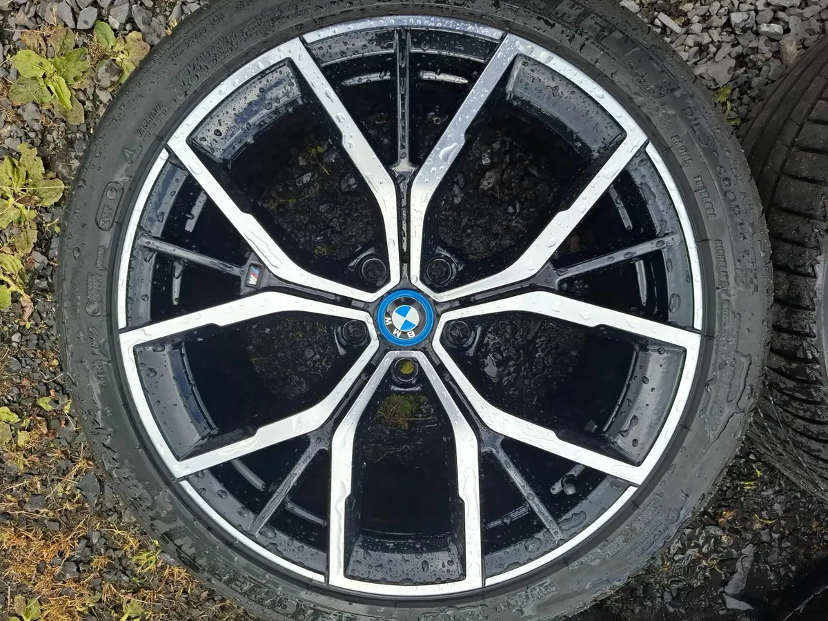19" Genuine Bmw 5 Series G30,  G31 M Sport Alloys - Image 1