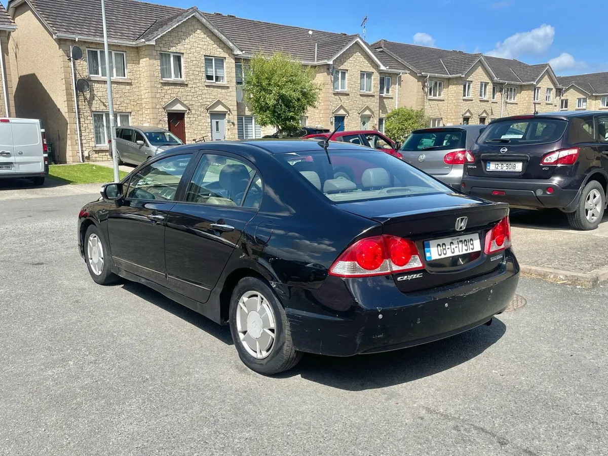 Automatic Honda civic 2008 NCT 09/25 - Image 2