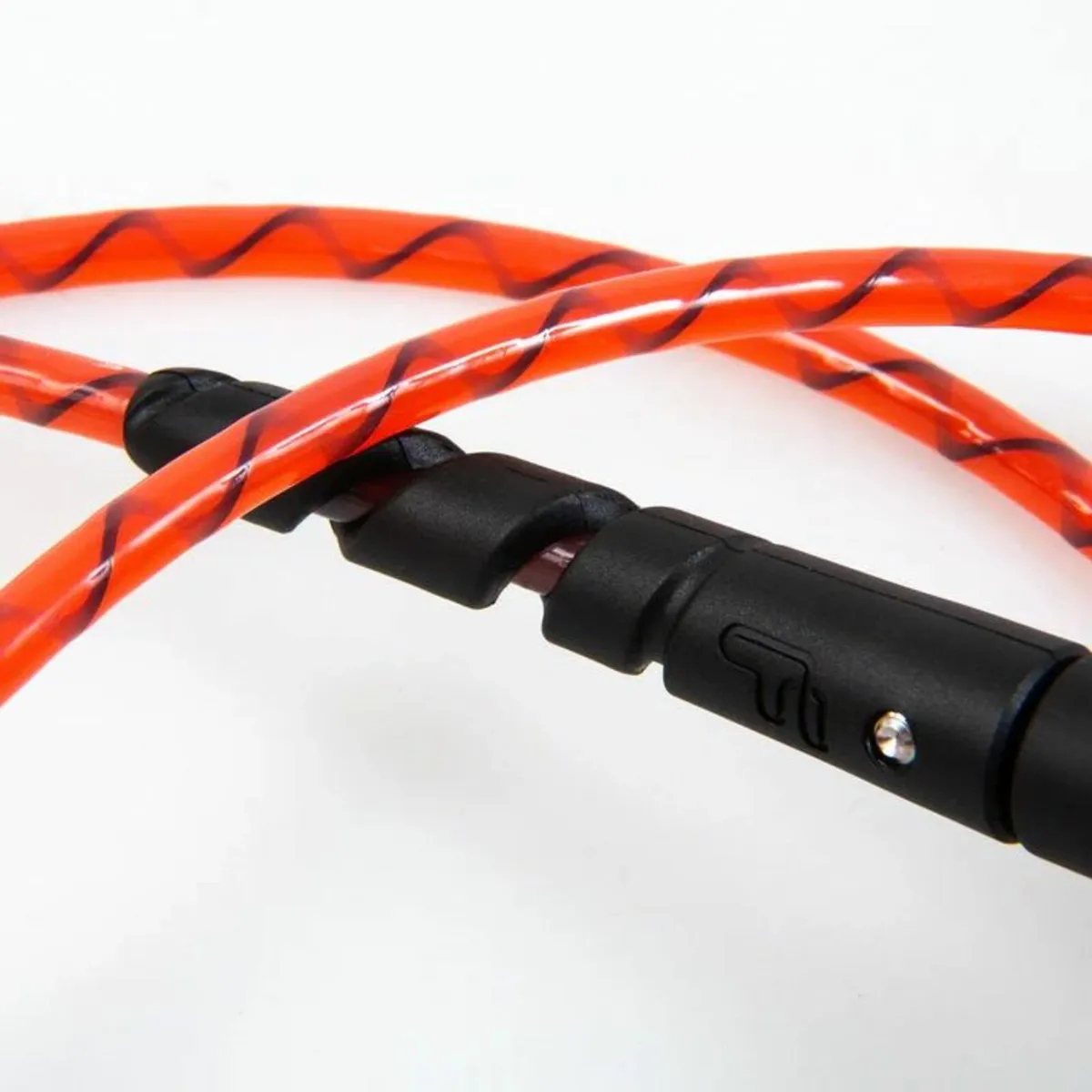 FCS 6ft Freedom Helix All Round Surfboard Leash - Image 4