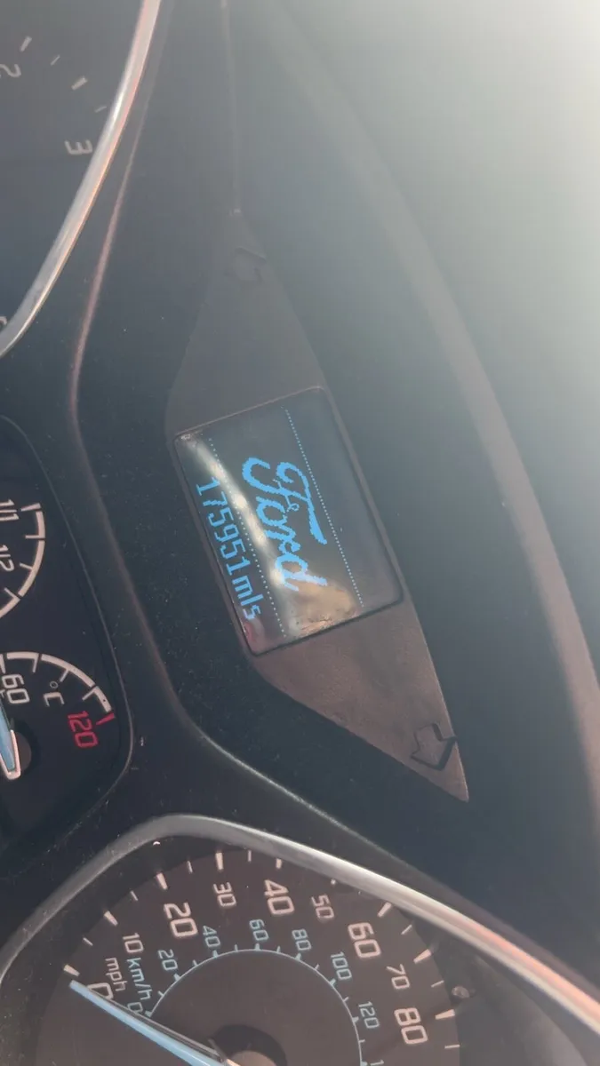 Ford focus - Image 4