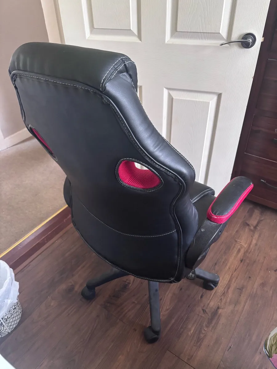 Gaming office Chair - Image 3