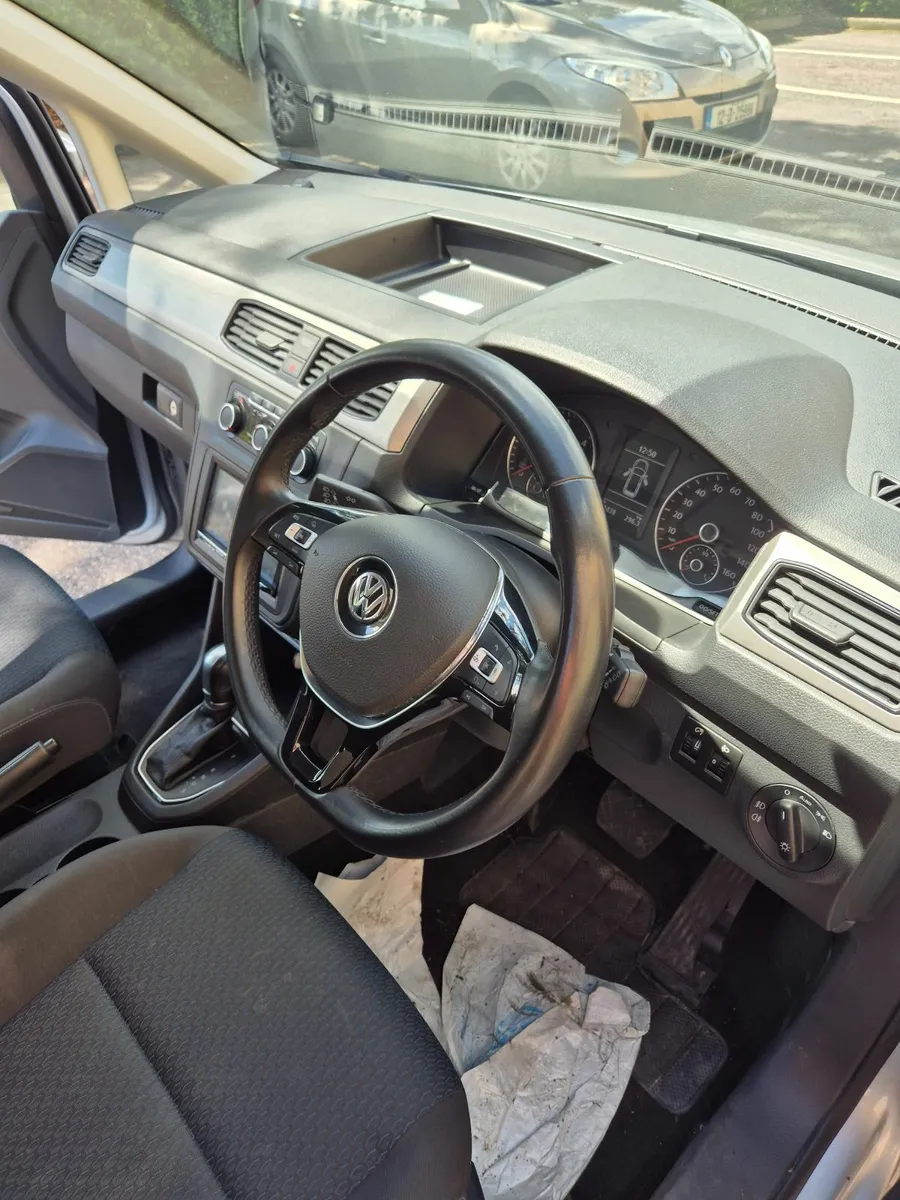Volkswagen Caddy maxi - Image 3