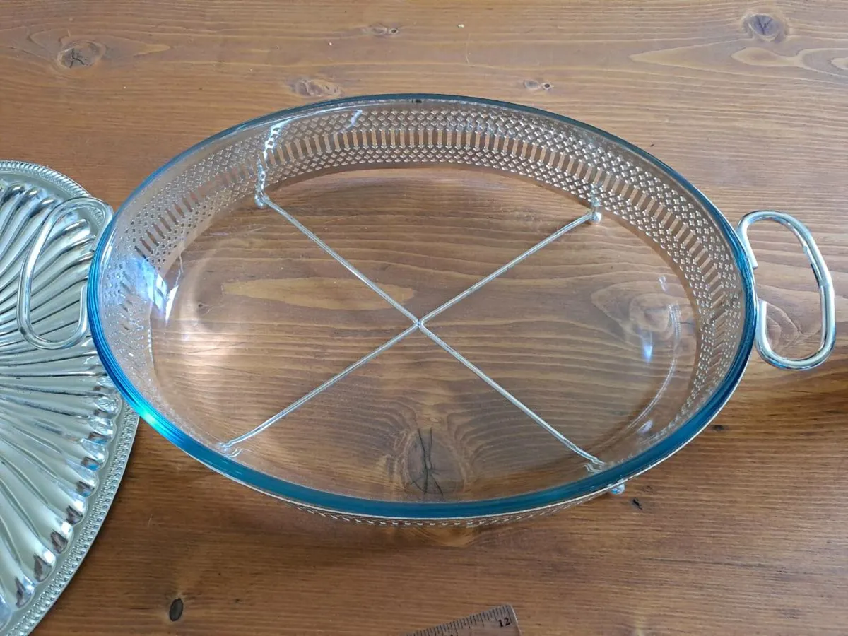 Silver and glass oval serving dish - Image 4