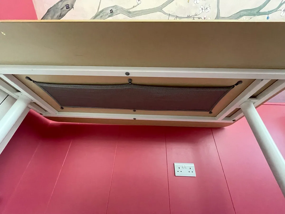 Office Desk - Image 4
