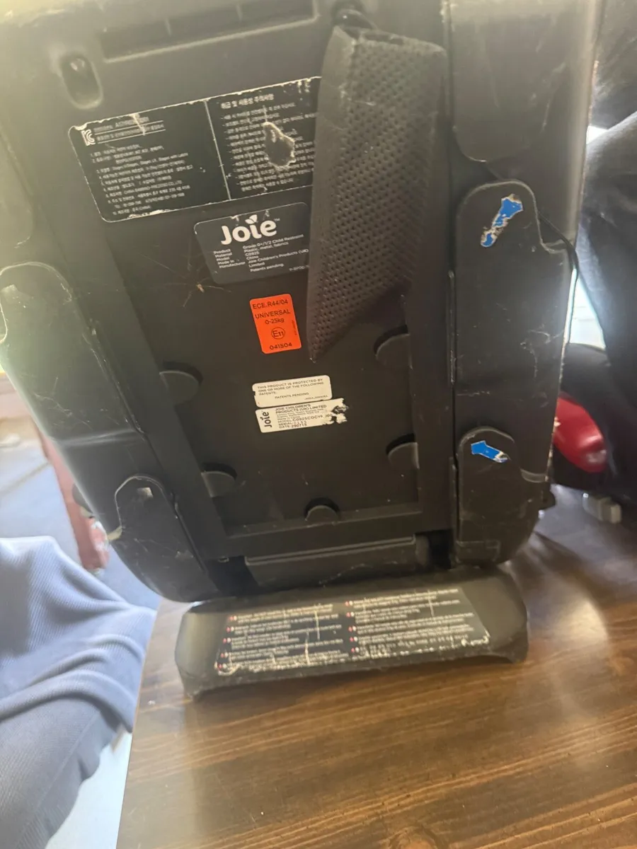 Maxi Cosy and Jole Car Seats - Image 2