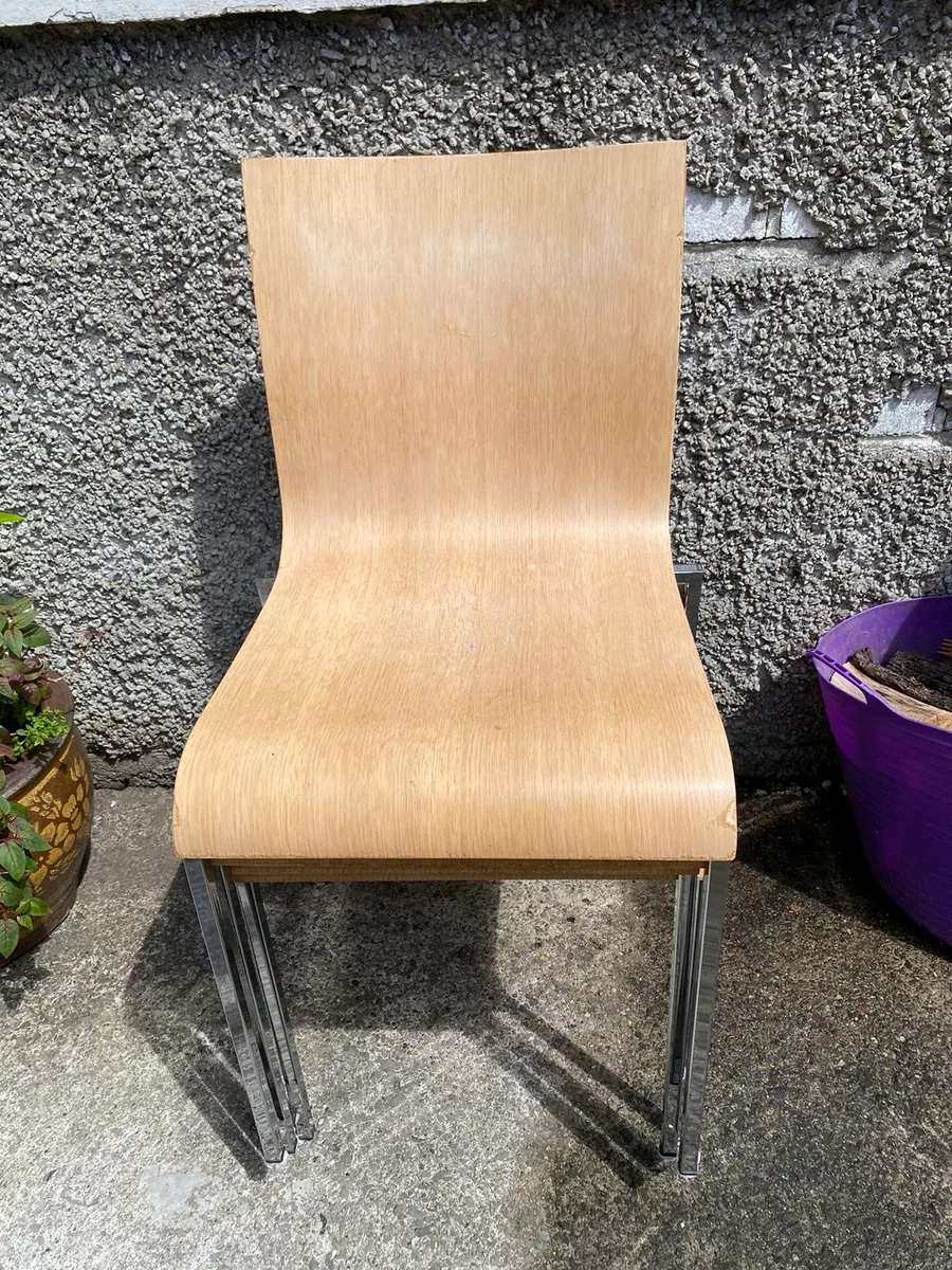 Dining table & 5 chairs - Image 2