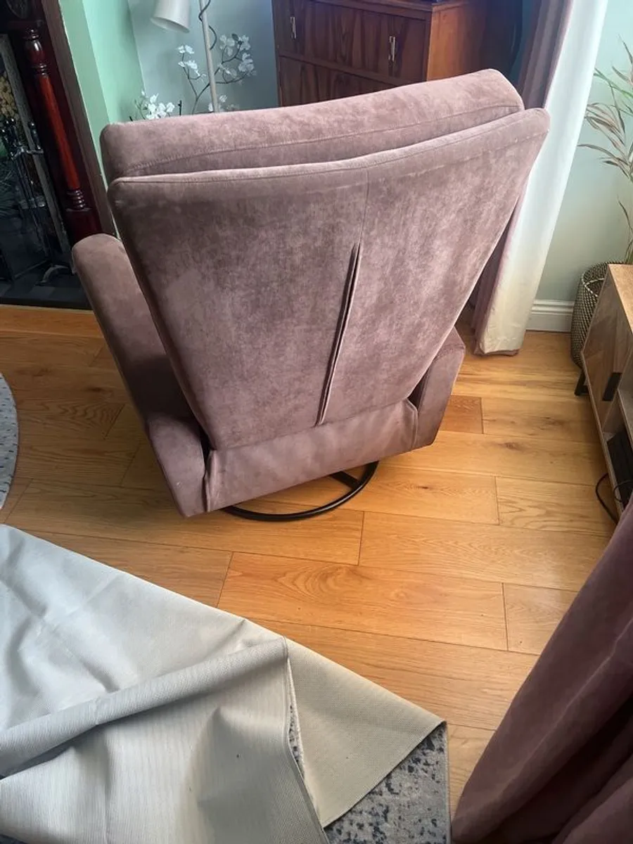 recliner - Image 3