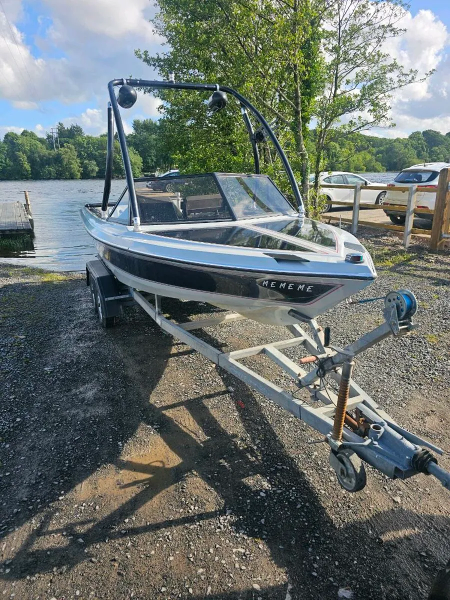 Malibu skier 19 competition ski boat speedboat - Image 3
