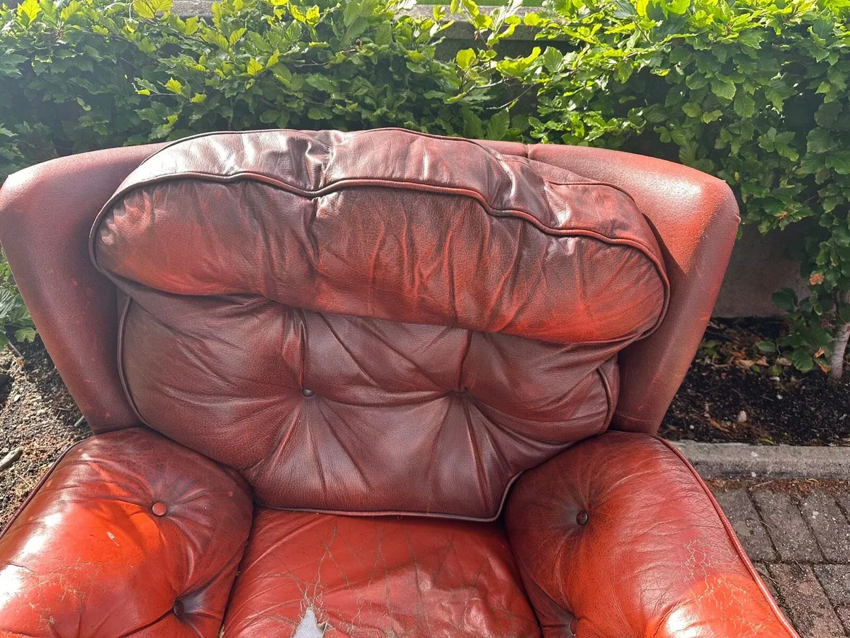 Chair - Image 3