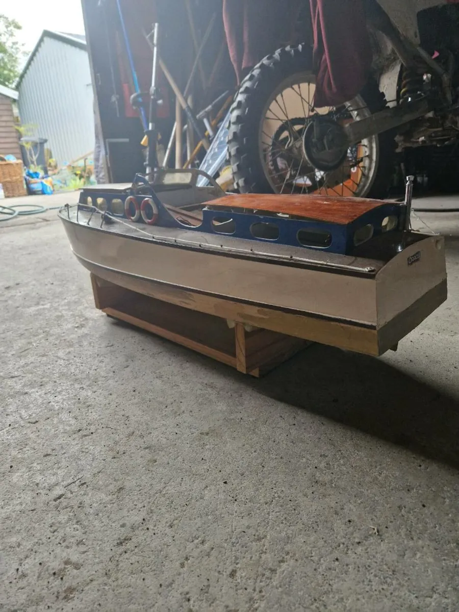 Rc boat - Image 3