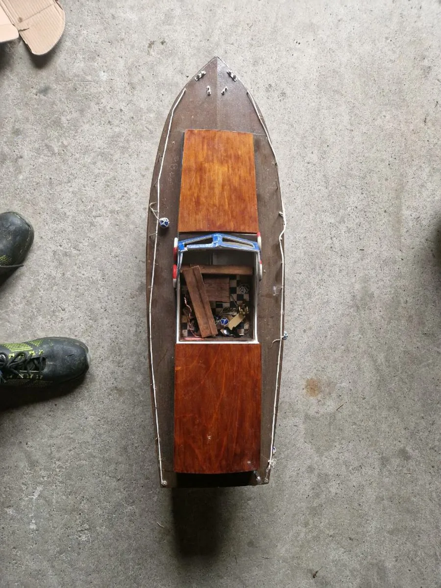 Rc boat - Image 4