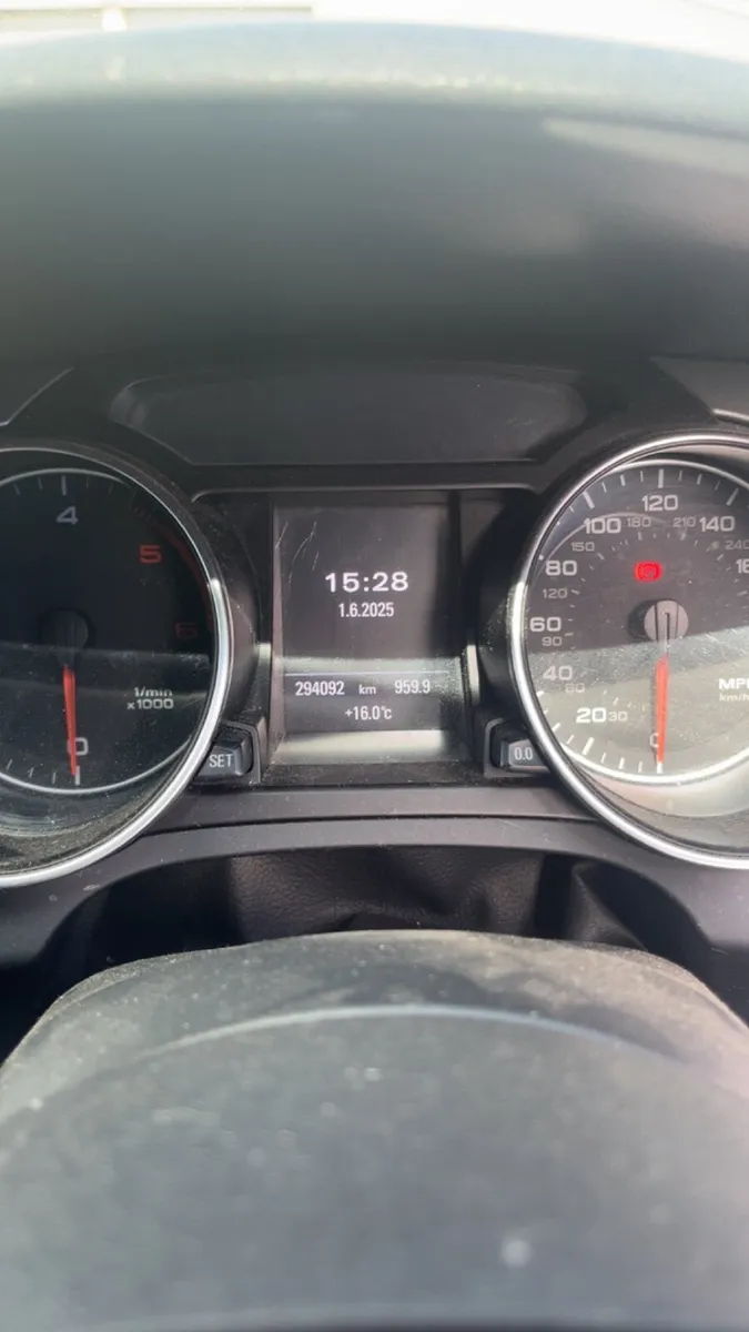 Audi A5 S-Line 2010 - Image 2