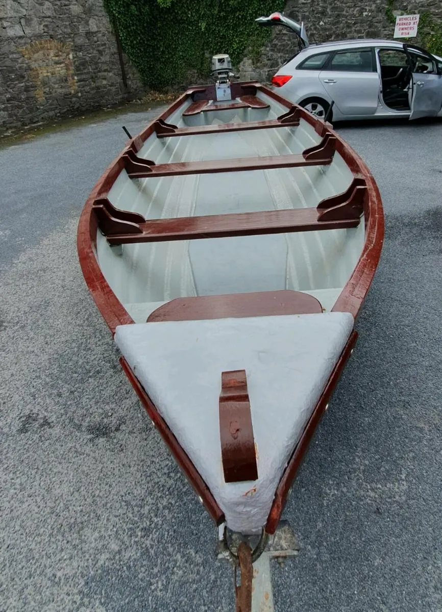 19ft boat - Image 1