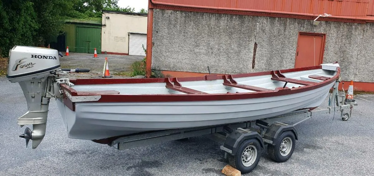 19ft boat - Image 3