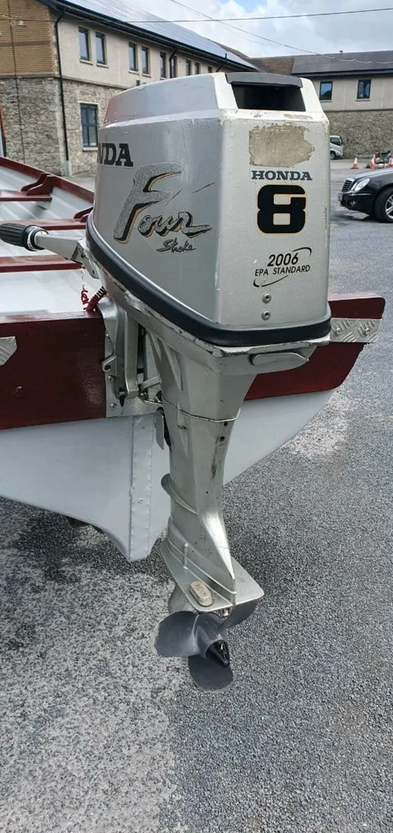 19ft boat - Image 2