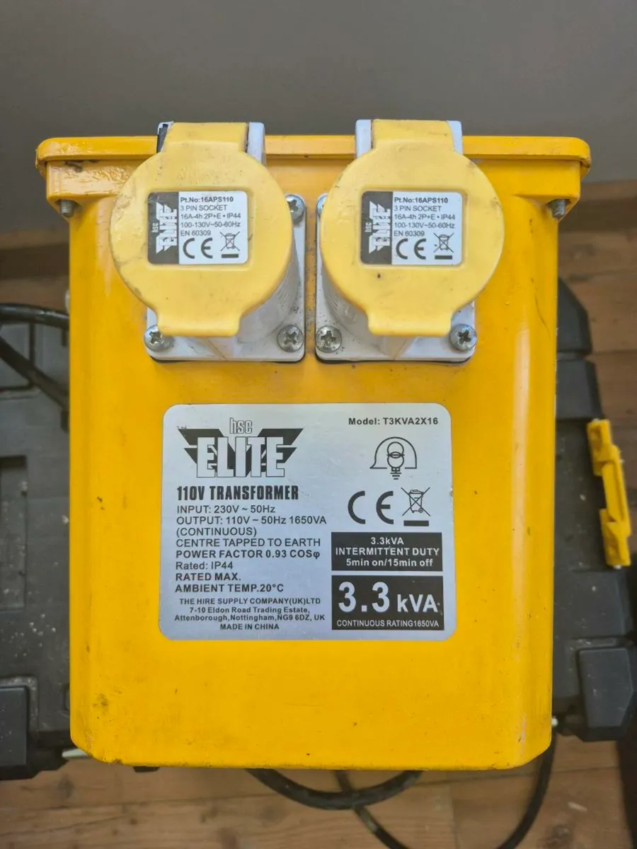 UELITE Site Power Tool Rated Transformer 110v used - Image 2