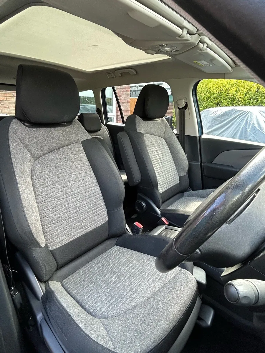 Citroen Grand C4 Picasso (Exclusive edition) - Image 3