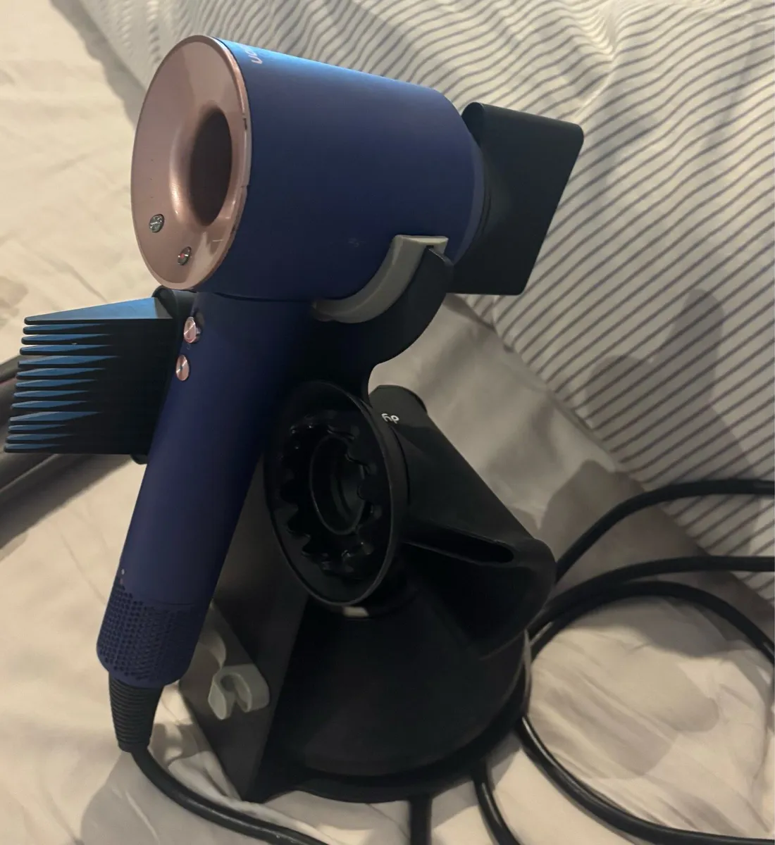 Dyson Dryer and Straightener - Image 4