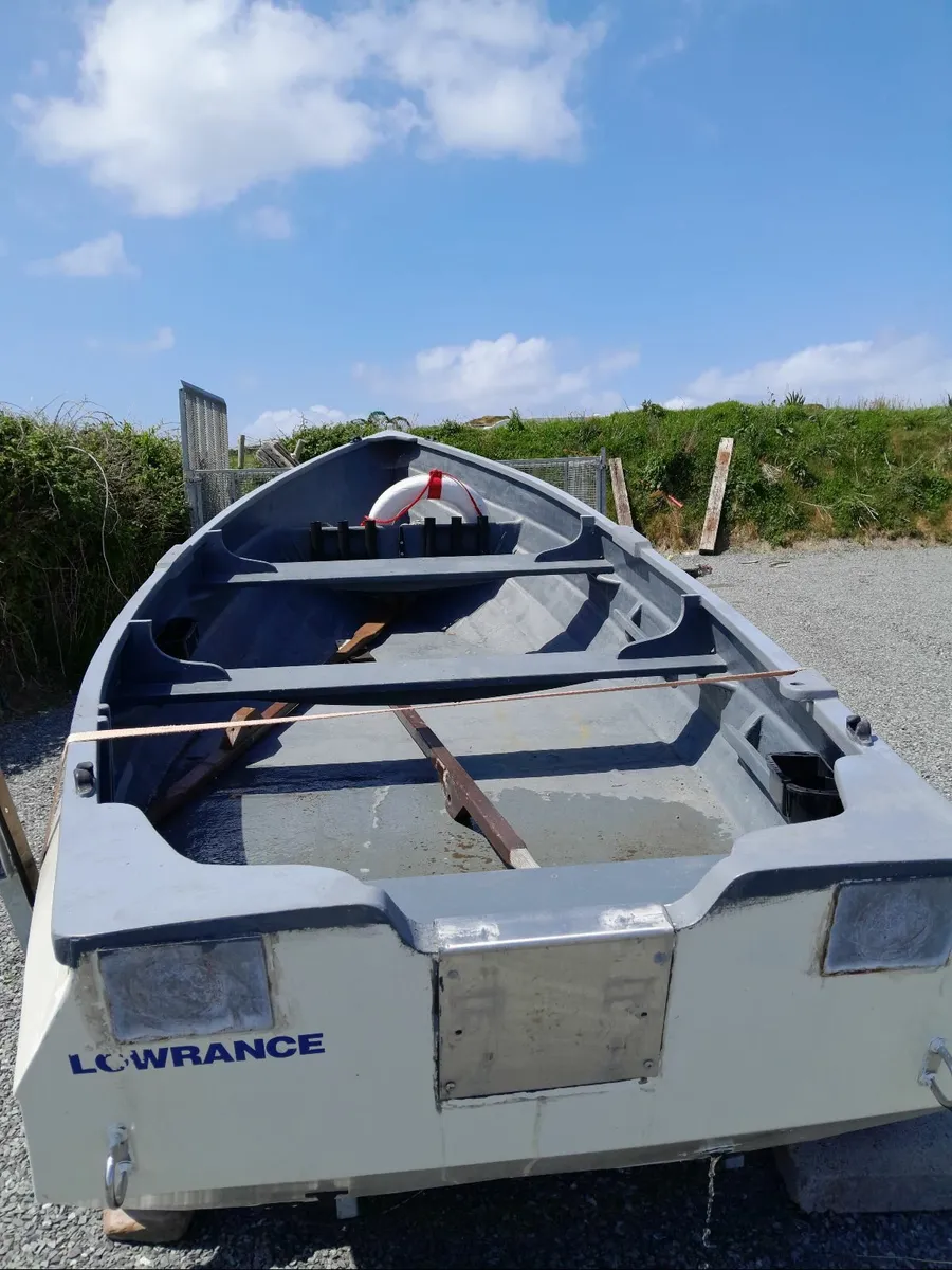 17ft Angling Boat - Image 2