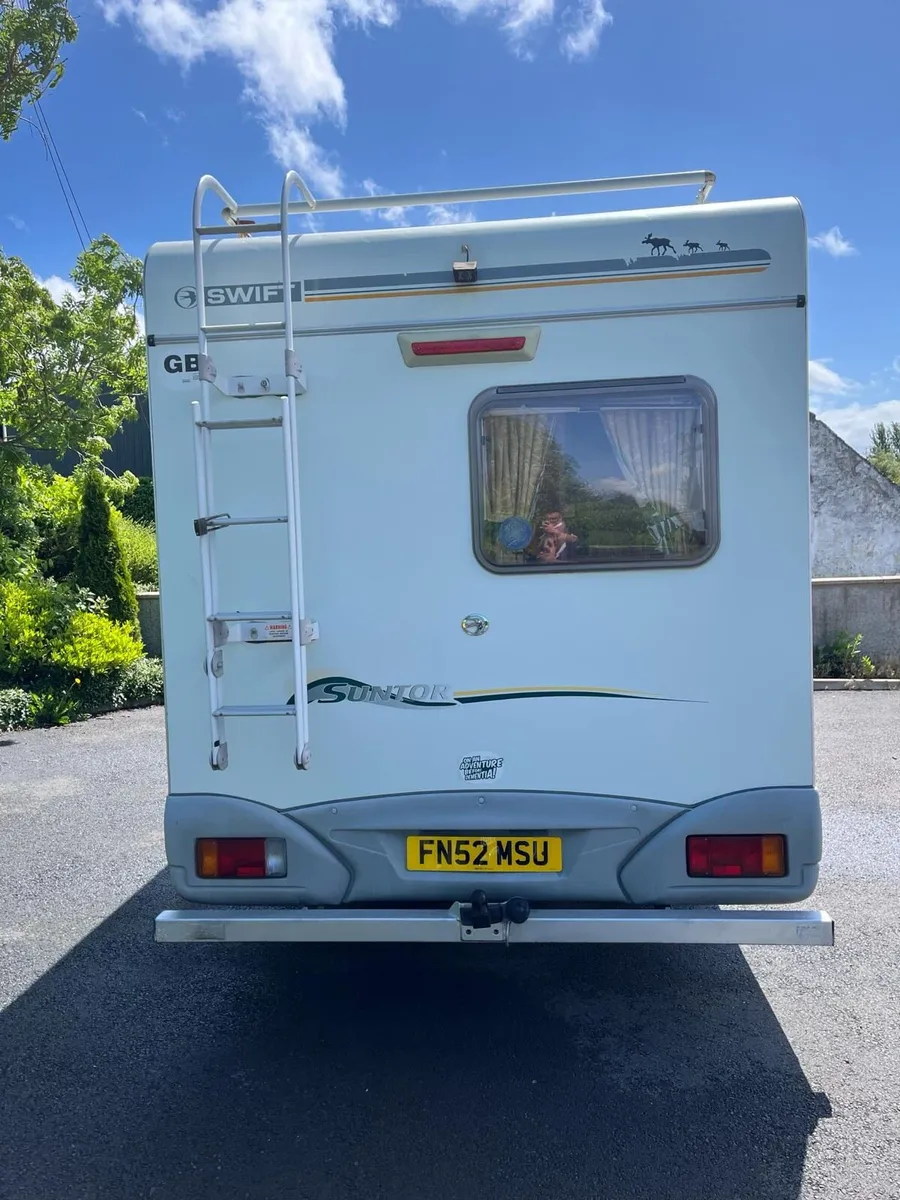 Motor home - Image 4