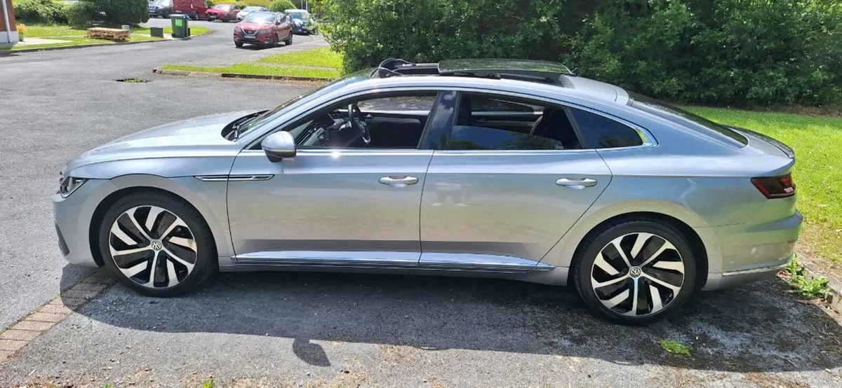VOLKSWAGEN ARTEON R-LINE 190HP 4MOTION 4x4 - Image 3