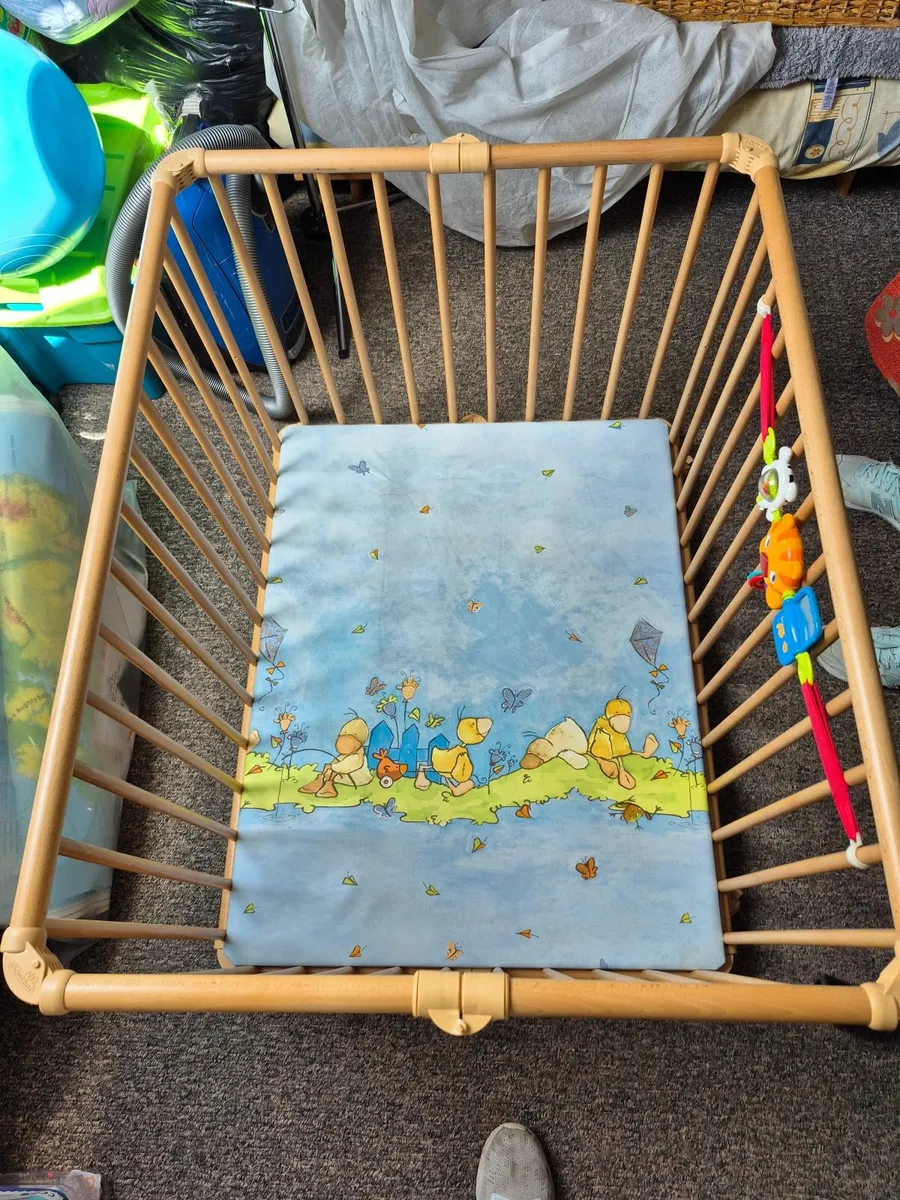 Geuther Wooden Playpen (Lucy) - Image 3