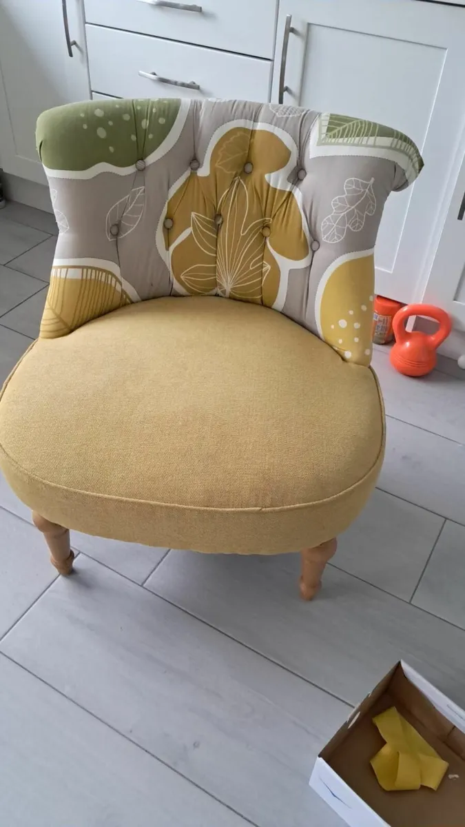 chairs - Image 1