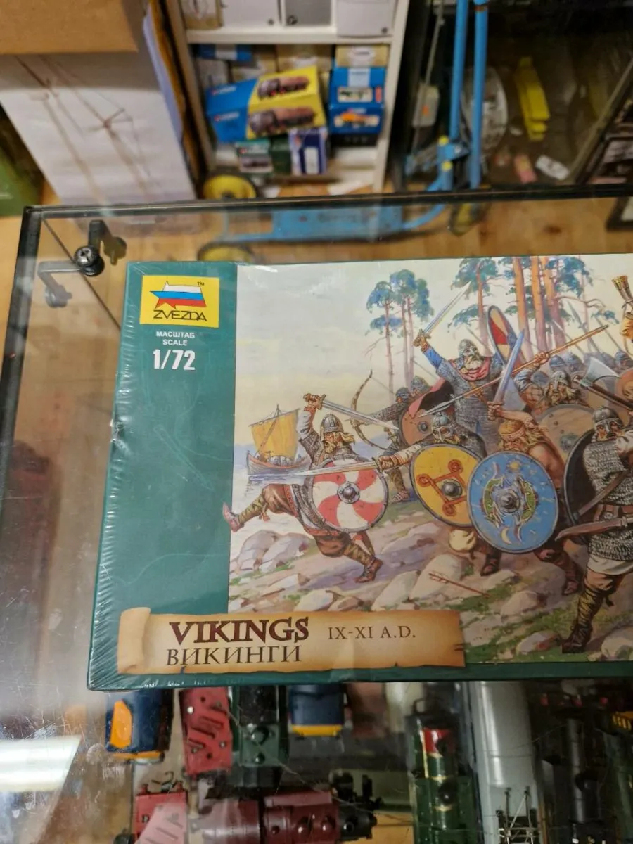 Airfix Zvezda Vikings 1.72 - Image 2