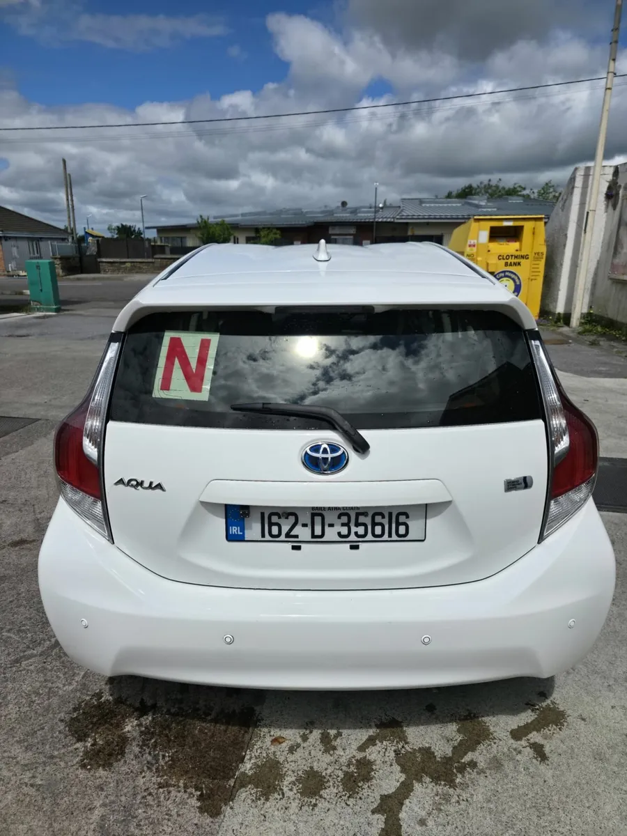 Toyota Aqua 2016 - Image 3
