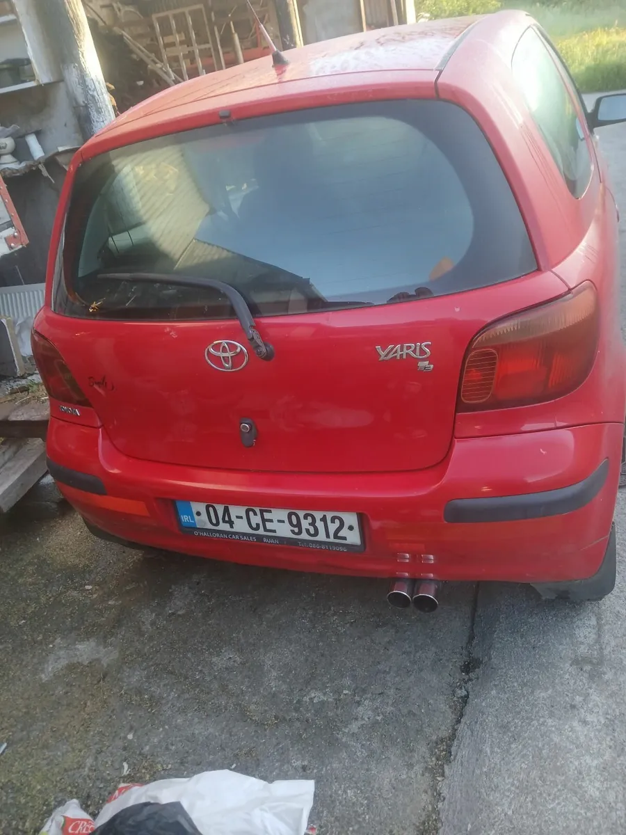 Toyota Yaris 2004 - Image 3