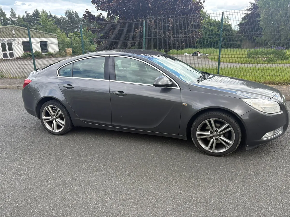 12 VAUXHALL INSINGA Diesel - Image 1