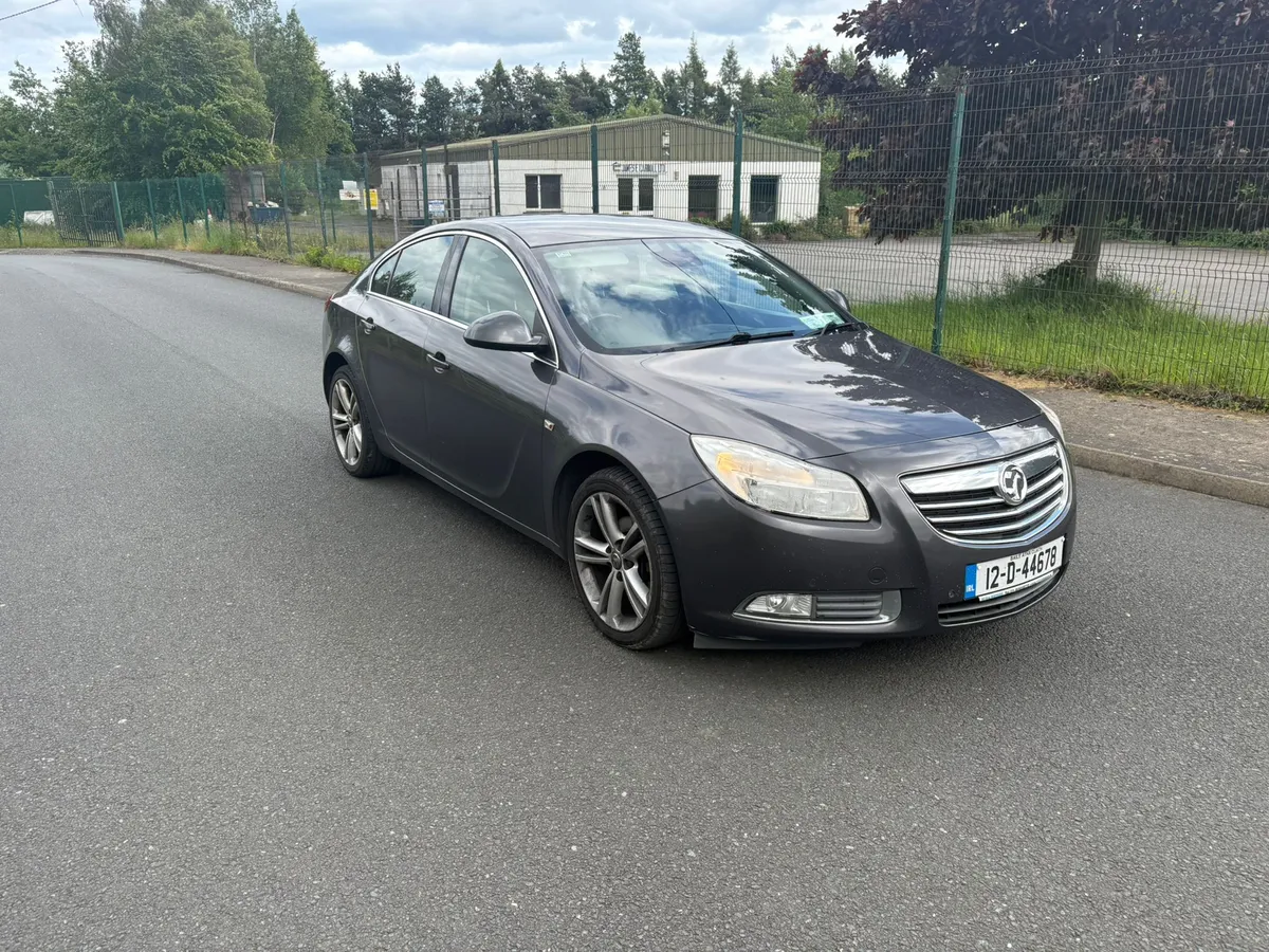 12 VAUXHALL INSINGA Diesel - Image 2