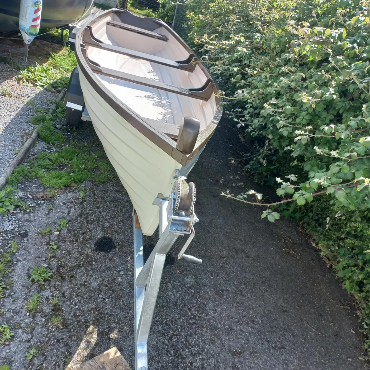 FOR SALE – 17ft Burke Boat + Trailer - Image 4